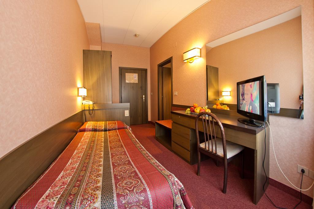Hotel เกลส ภายนอก รูปภาพ